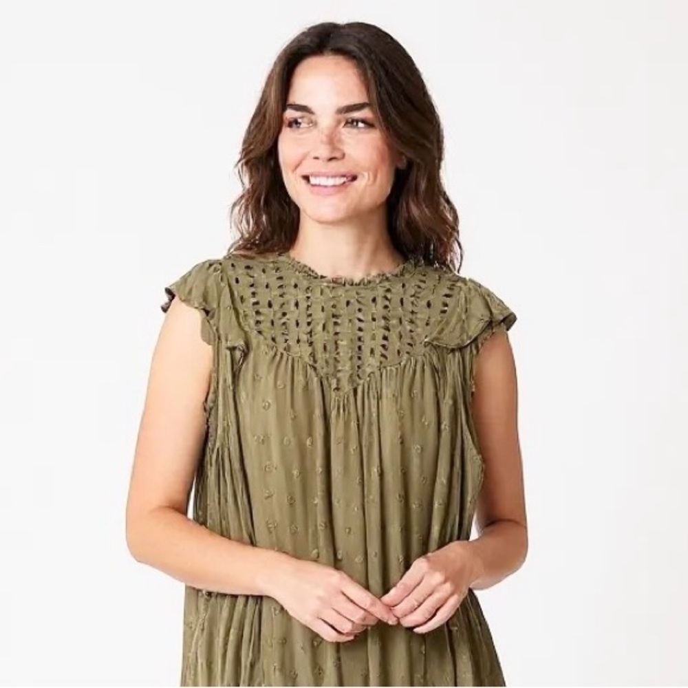 TORRID 0 0X XL Olive Green Khaki Sleeveless Blouse Ruffles R $49